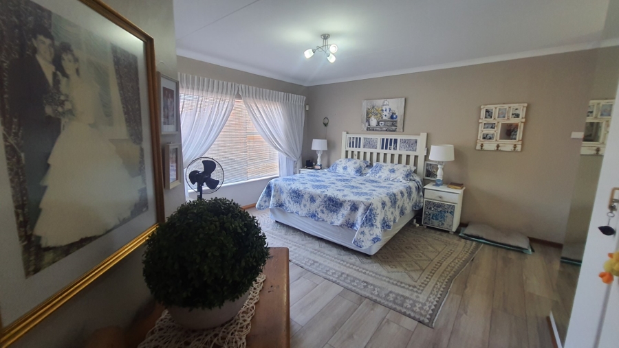 3 Bedroom Property for Sale in Dan Pienaar Free State